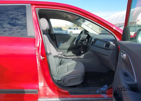 2019 Kia Niro Fe из США, поврежденный, VIN KNDCB3LC6K5223695